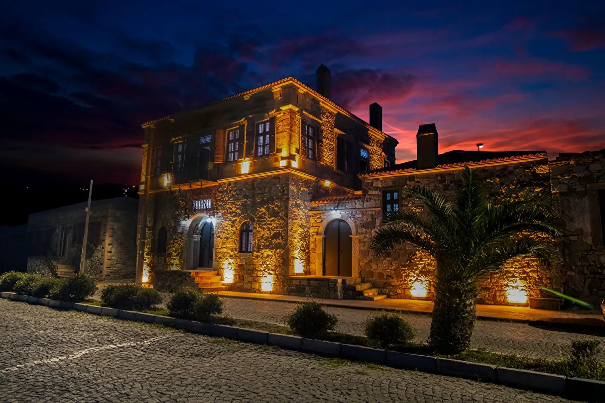 Koçanlı Köşkü Çandarlı galeri 2