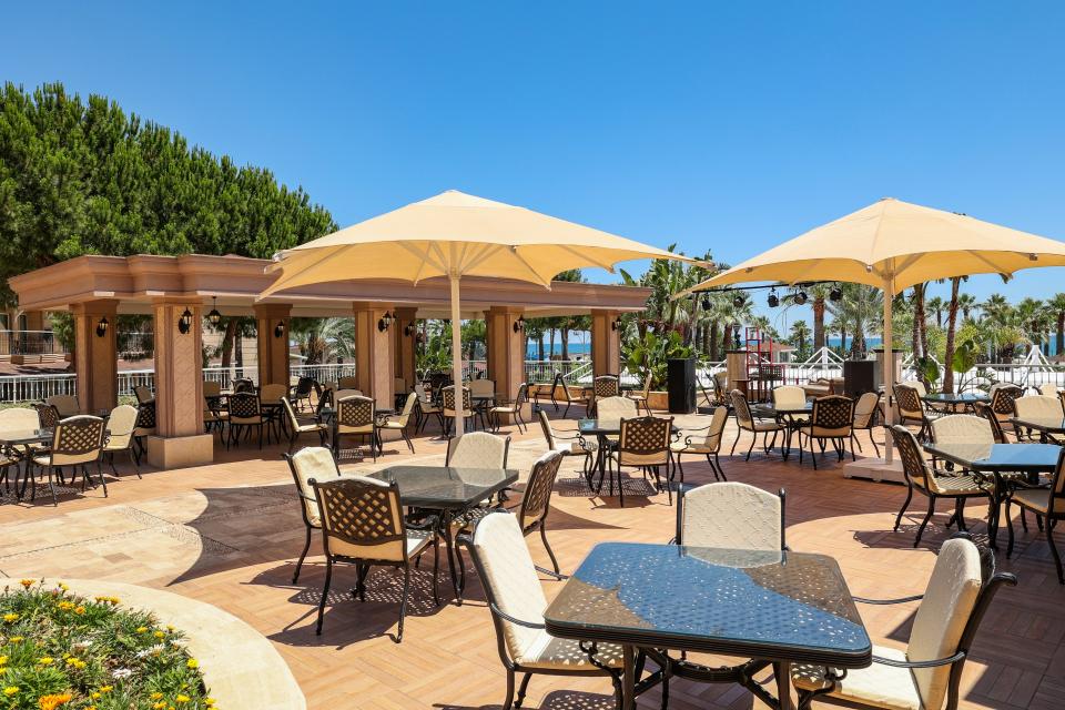 Crystal Tat Beach Golf Resort & Spa