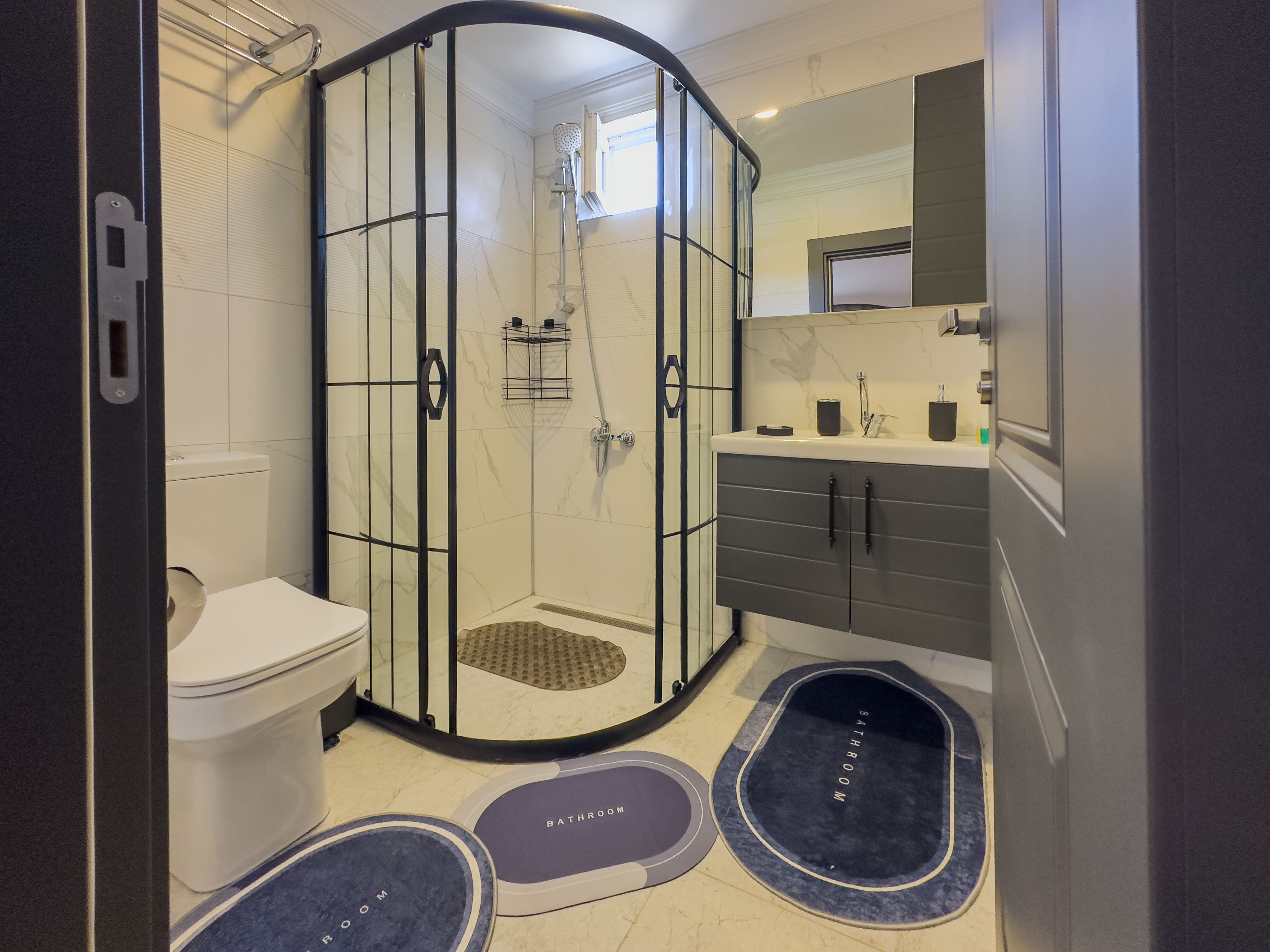 Economy Family Suite