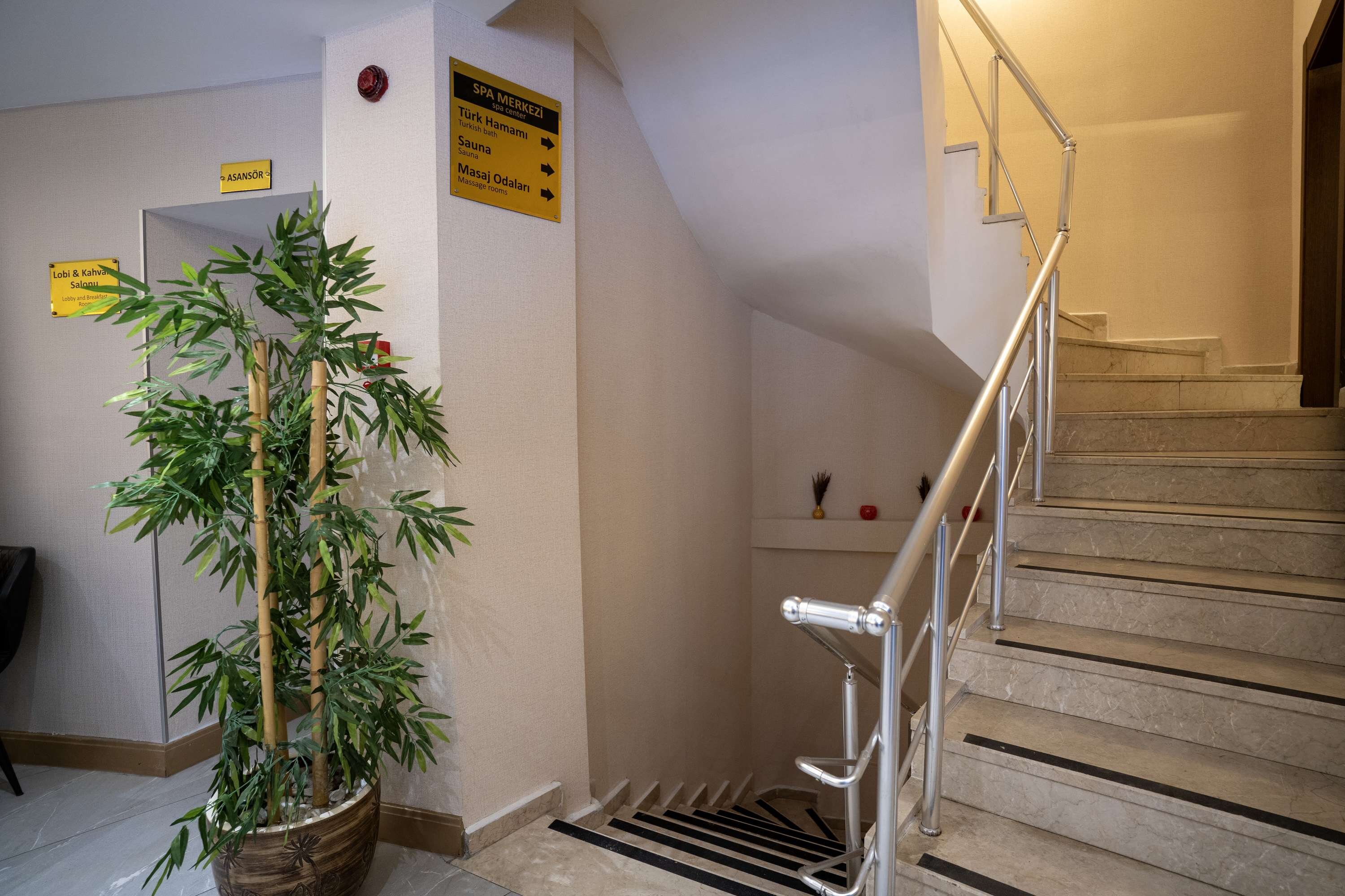 Uğurlu Hotel · 28