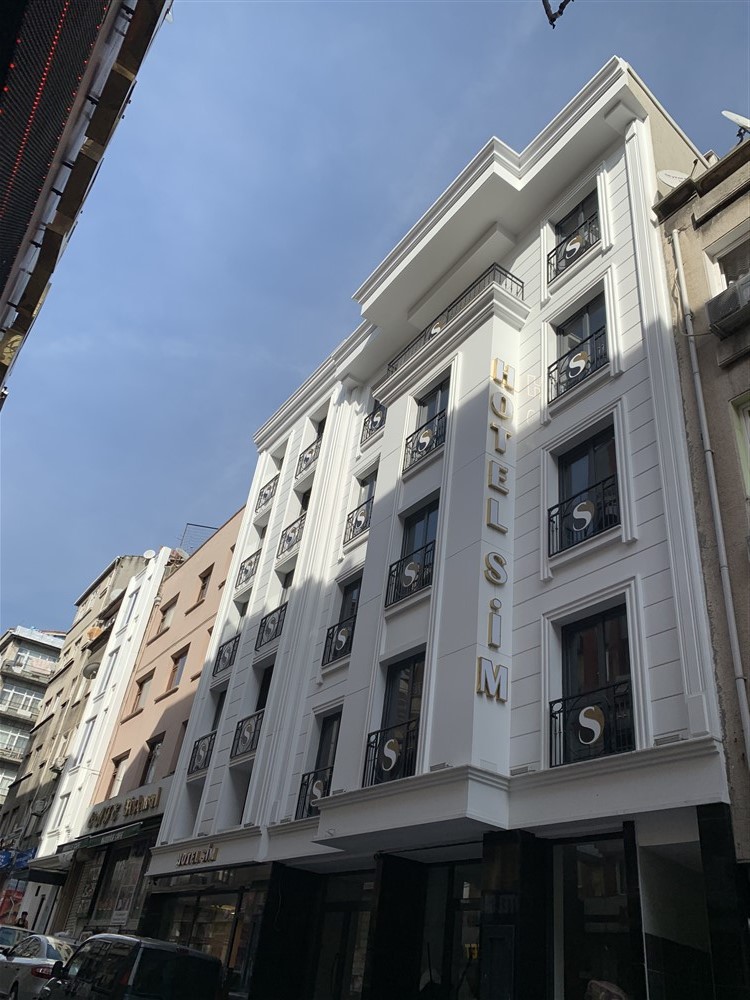 Sim Hotel