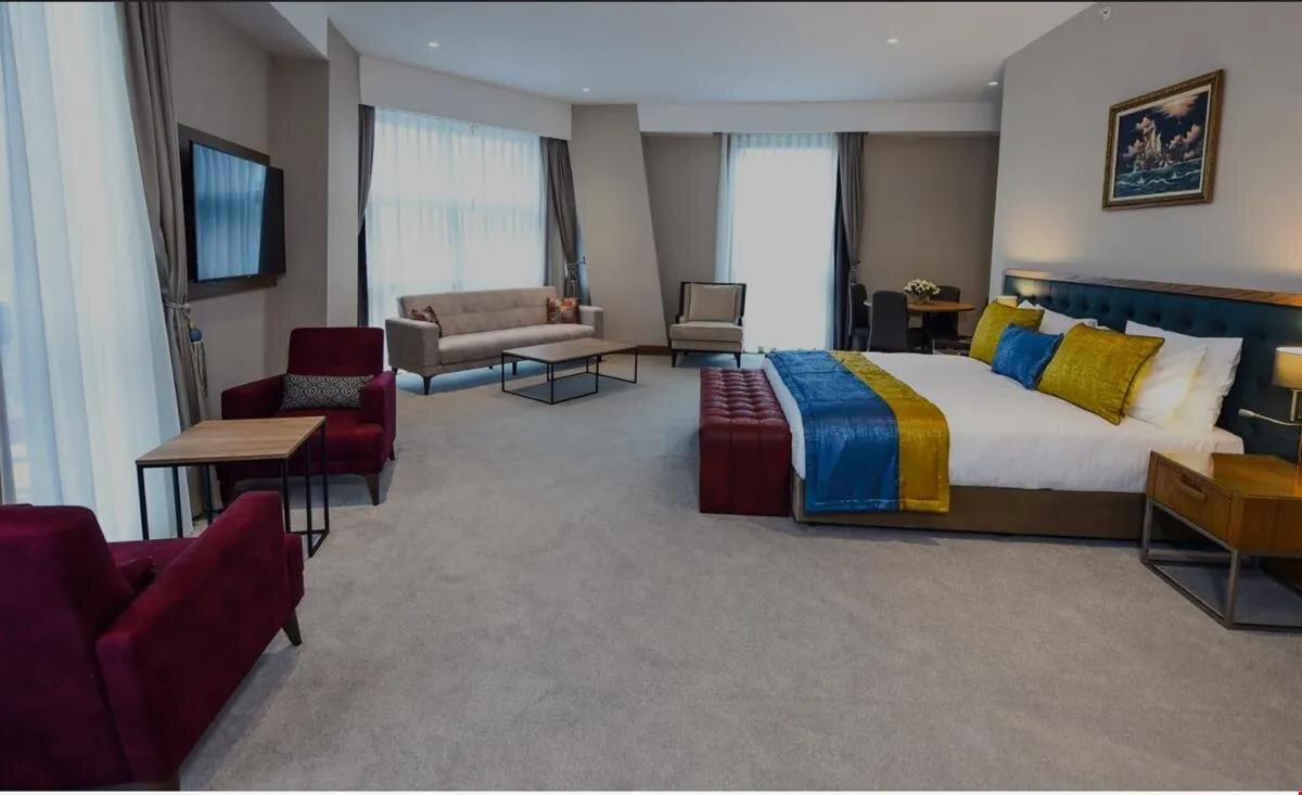 Cher Hotel & Spa