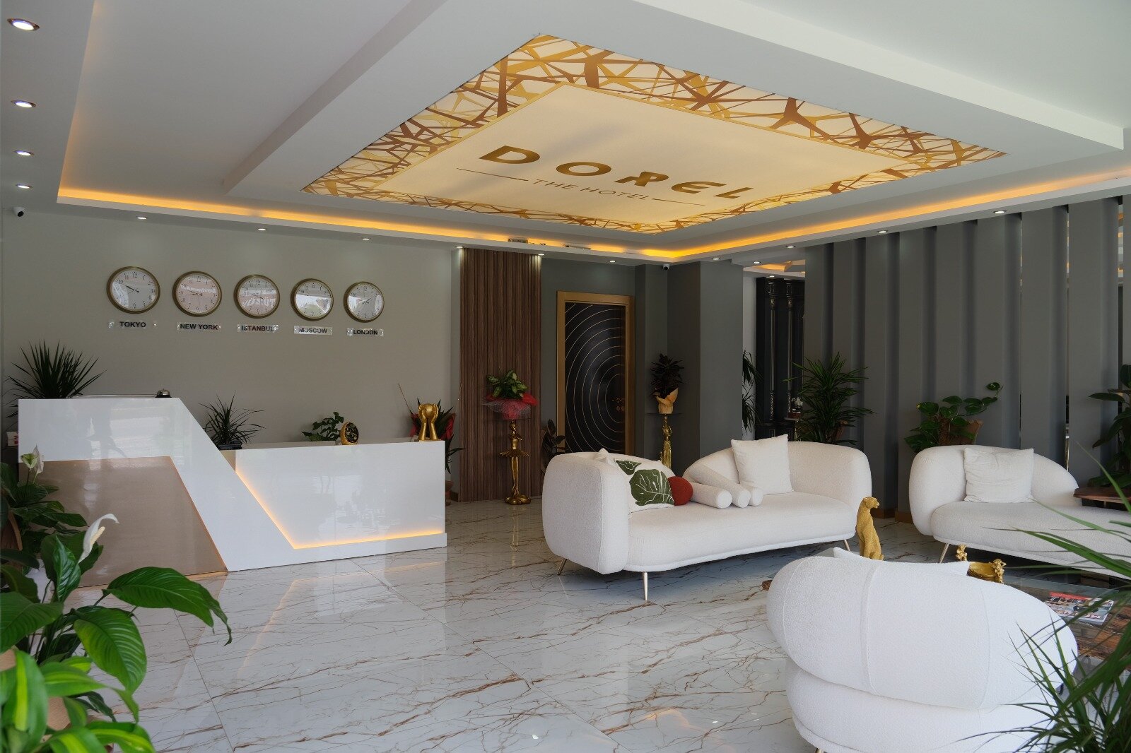 Dorel The Hotel