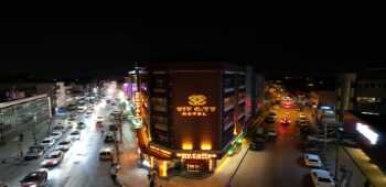 Viv City Hotel