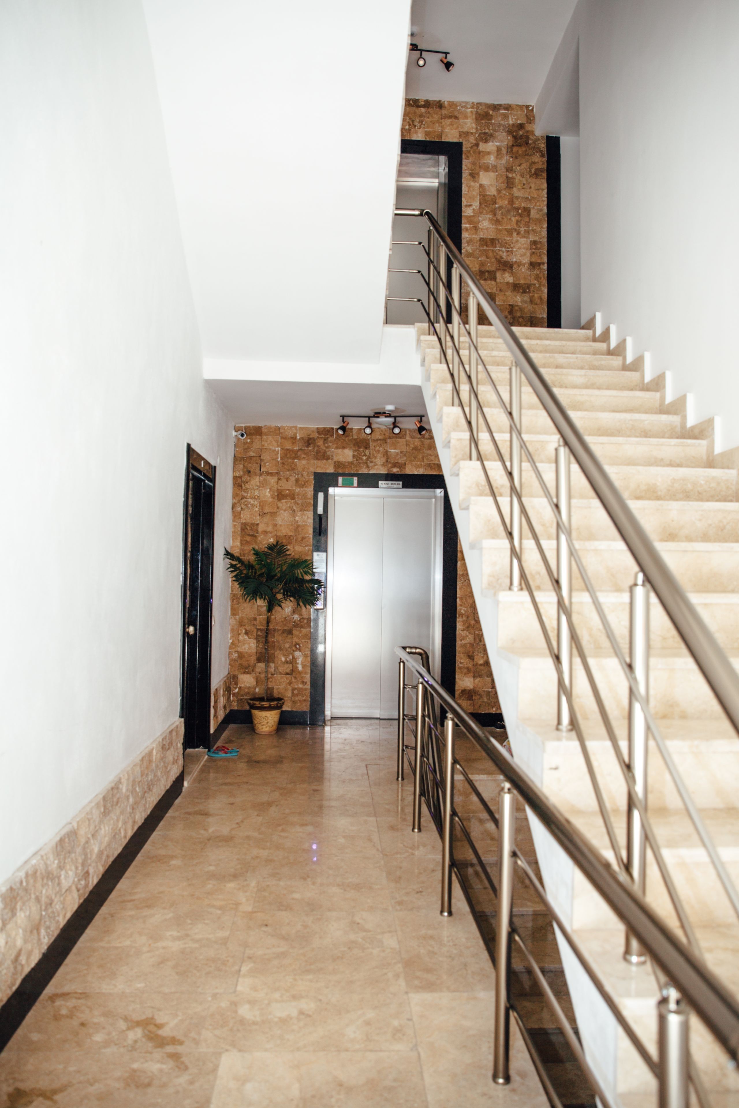 Sare Suites