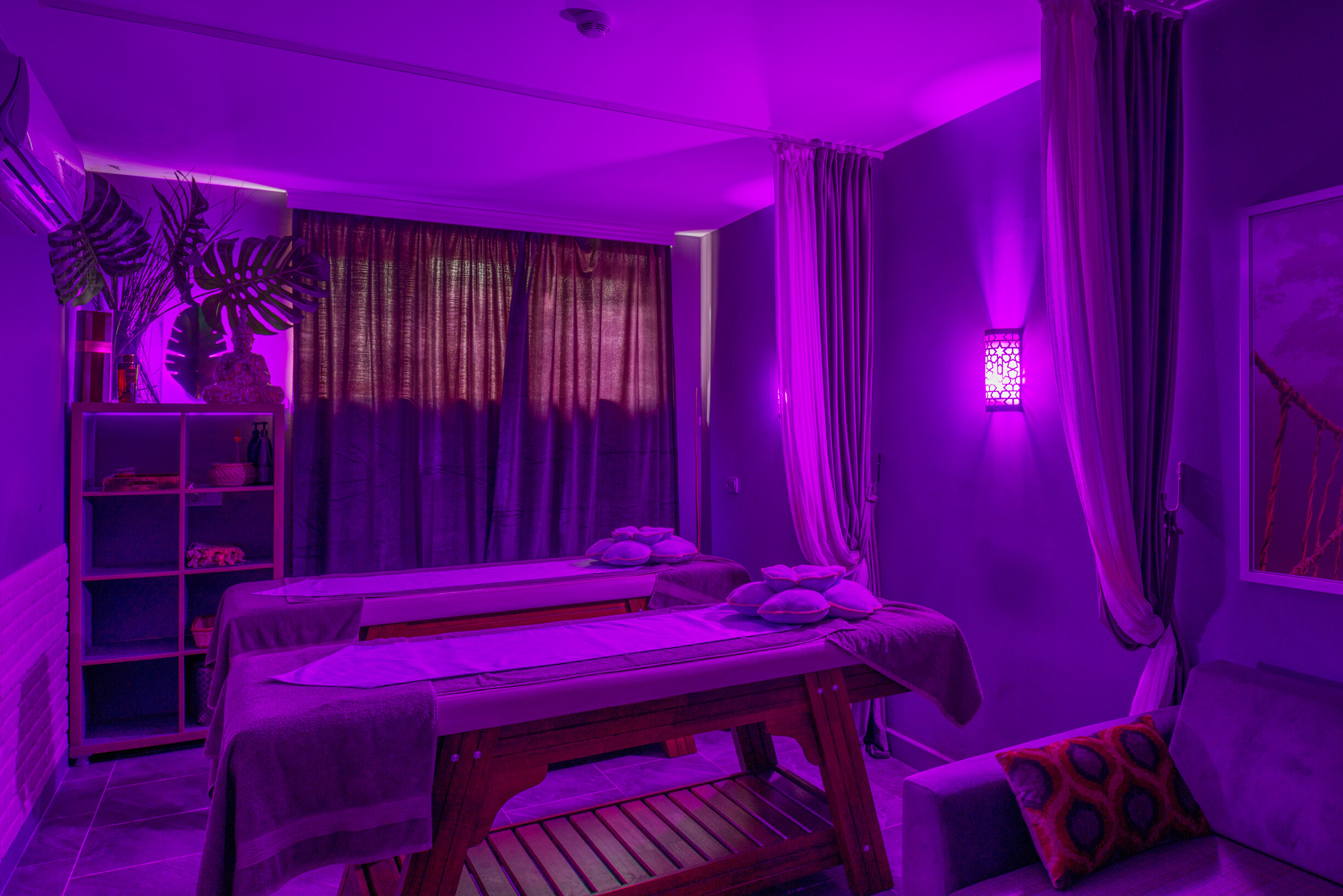Delight Deluxe Hotel & Spa