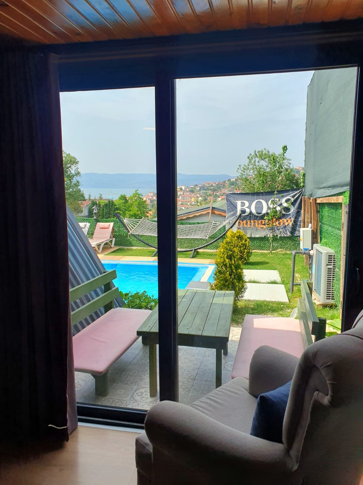 Queen Bungalov Isıtmalı Havuz ve Jakuzili