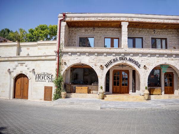 House 1938 Special Cave Hotel