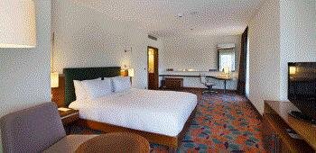 Double Tree by Hilton Van · 51