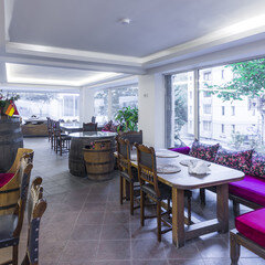 Semsan Hotel · 4