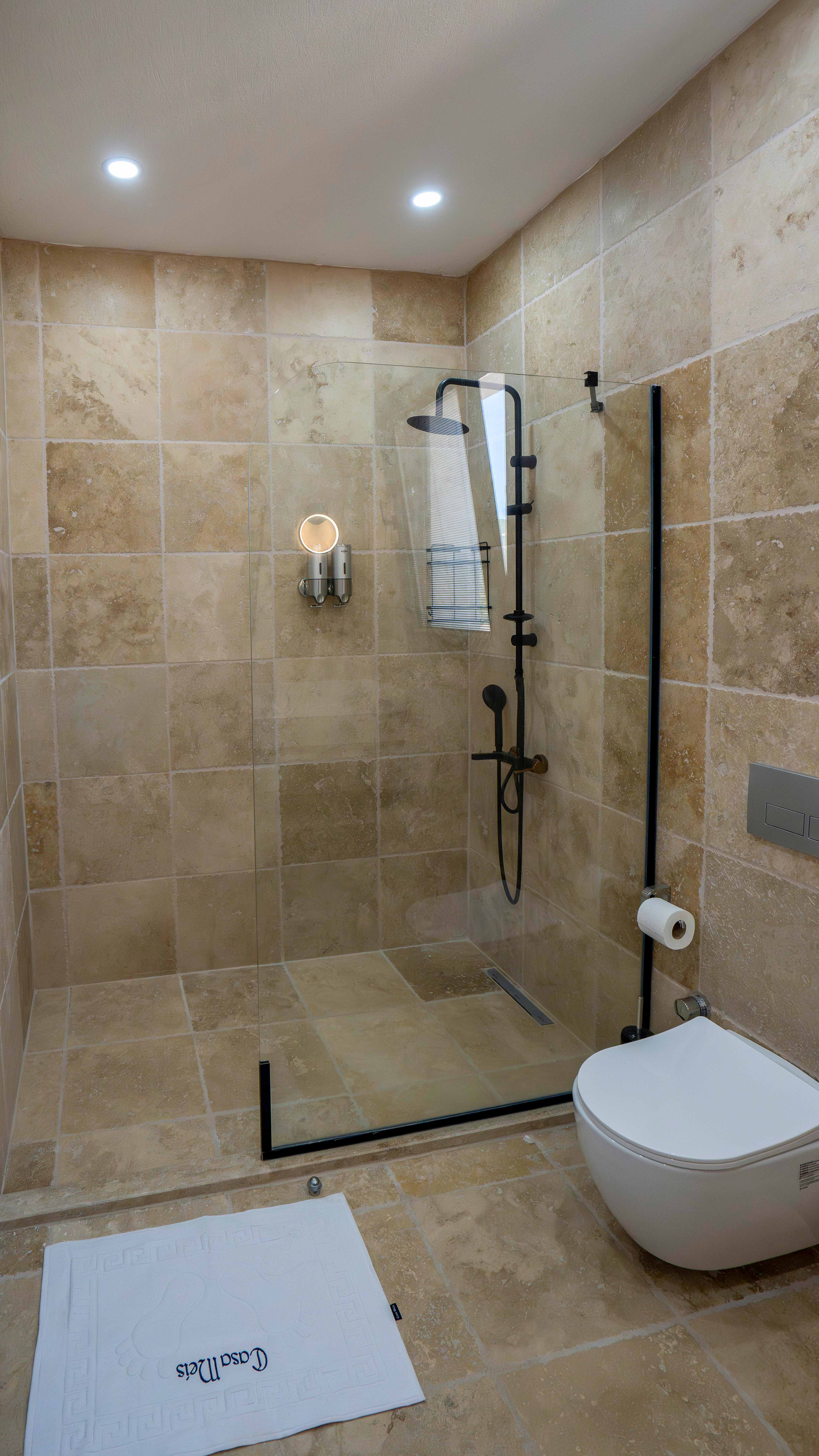 Havuzlu Villa 1
