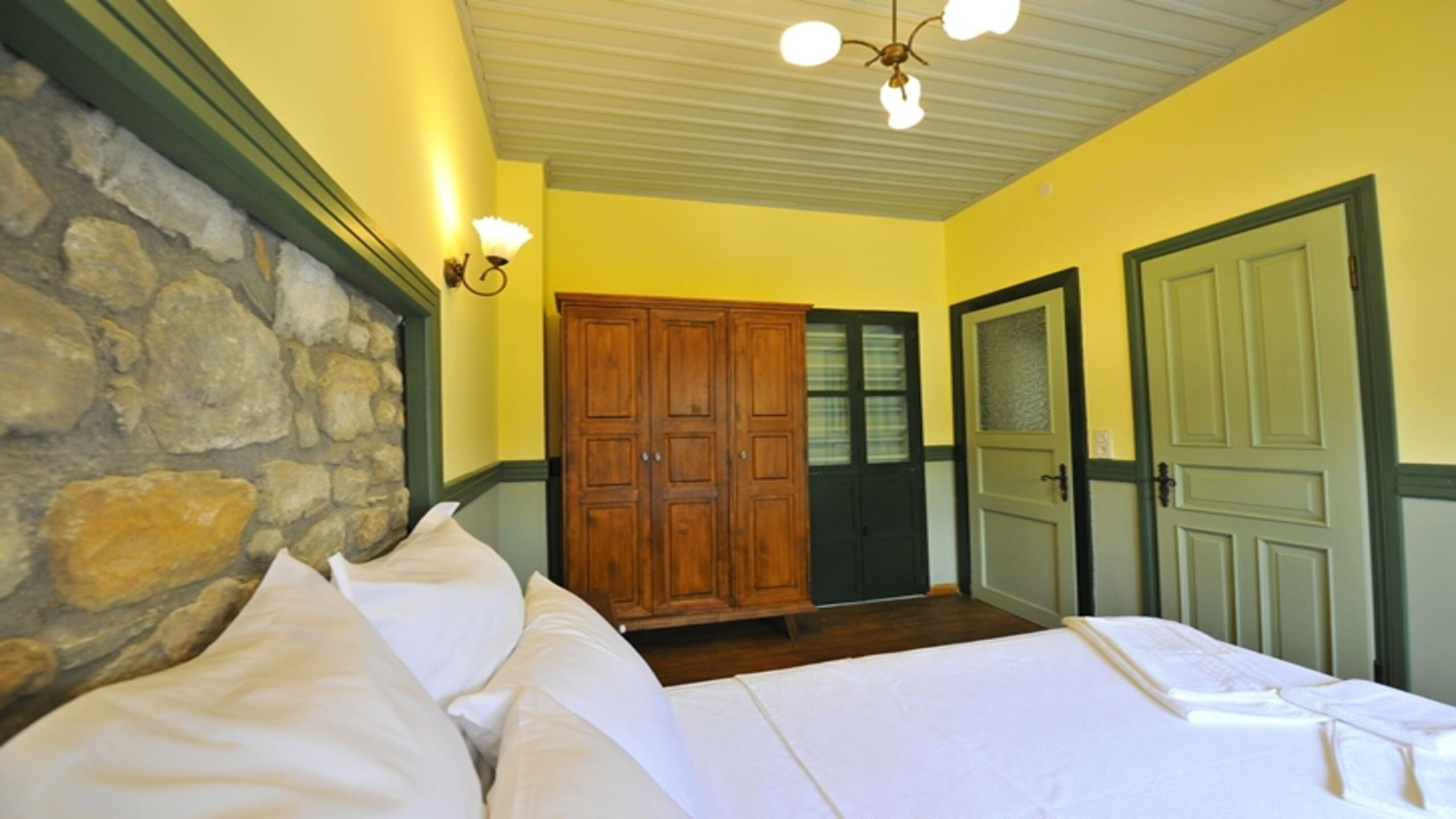 Petrino Gökçeada Hotel Rezervasyon