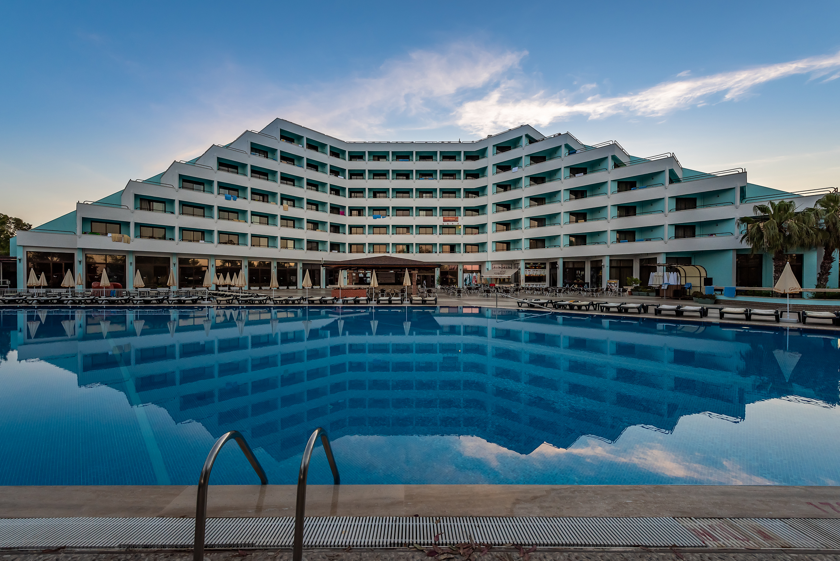 Megasaray Resort Side