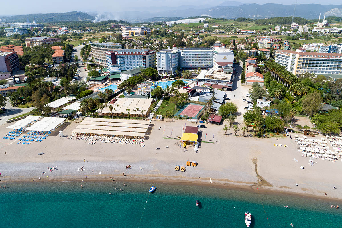 Meridia Beach Hotel