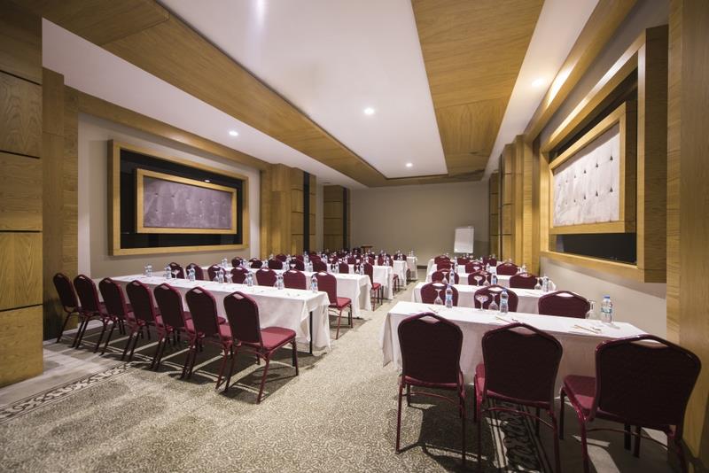 Port Nature Luxury Hotel & Spa