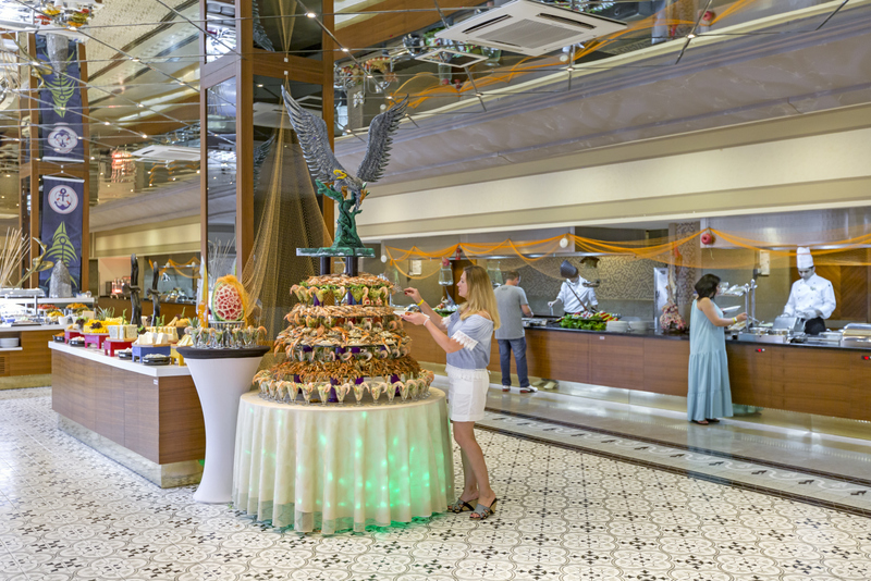 Royal Holiday Palace