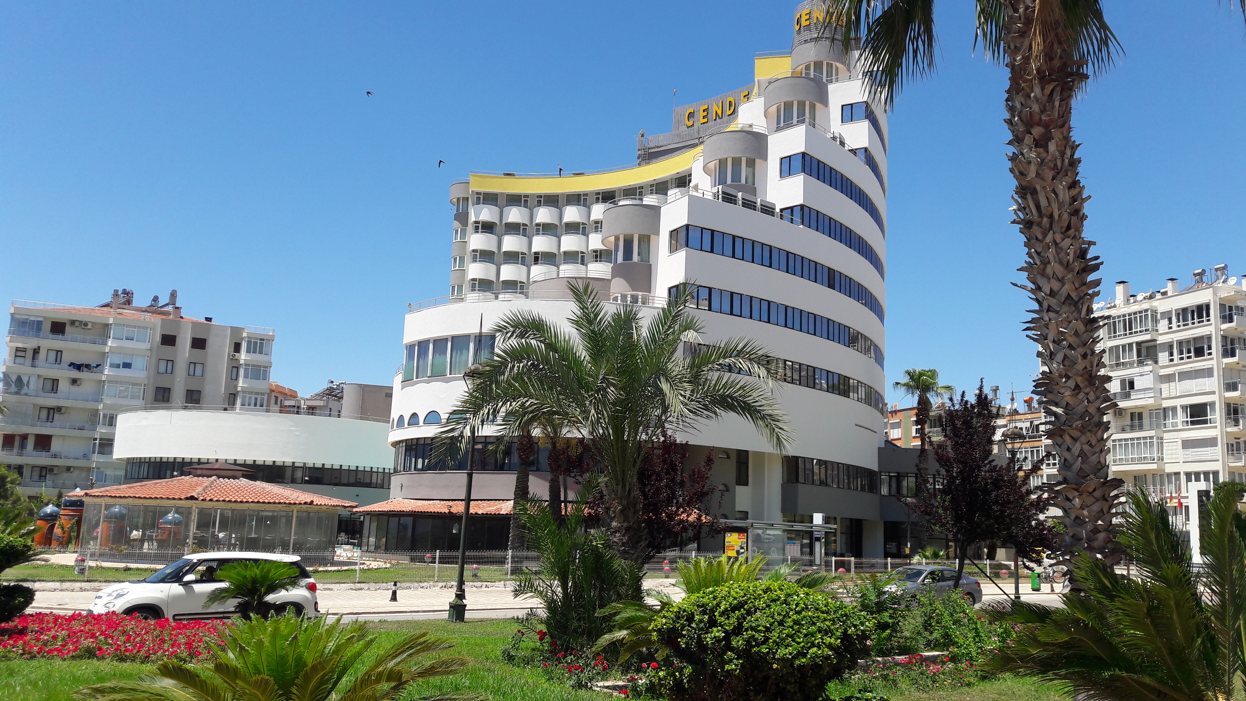 Cender Hotel