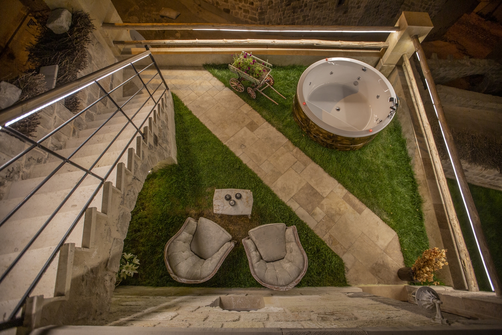Karlık Cave Suite