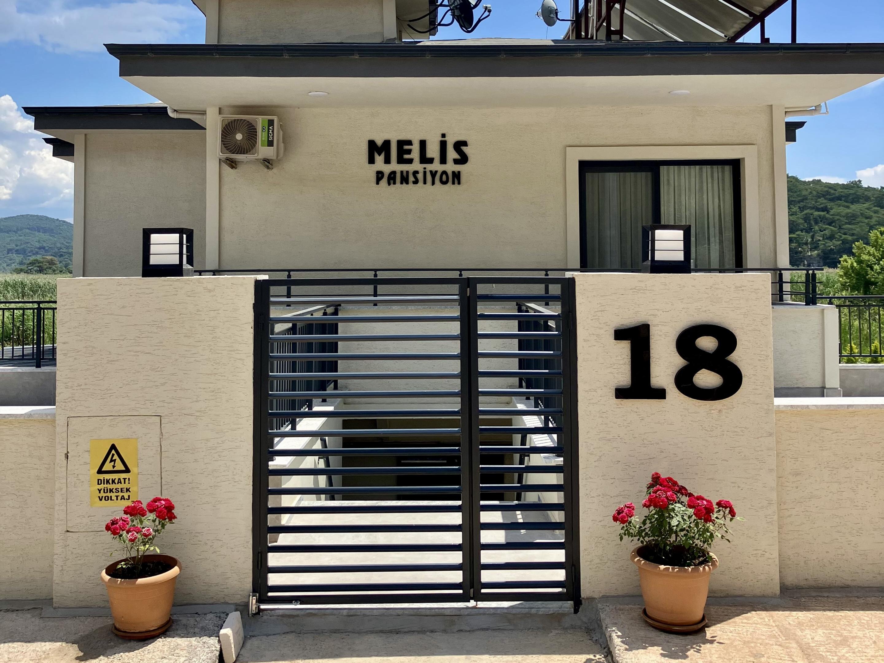 Melis Pansiyon Sarıgerme · 2
