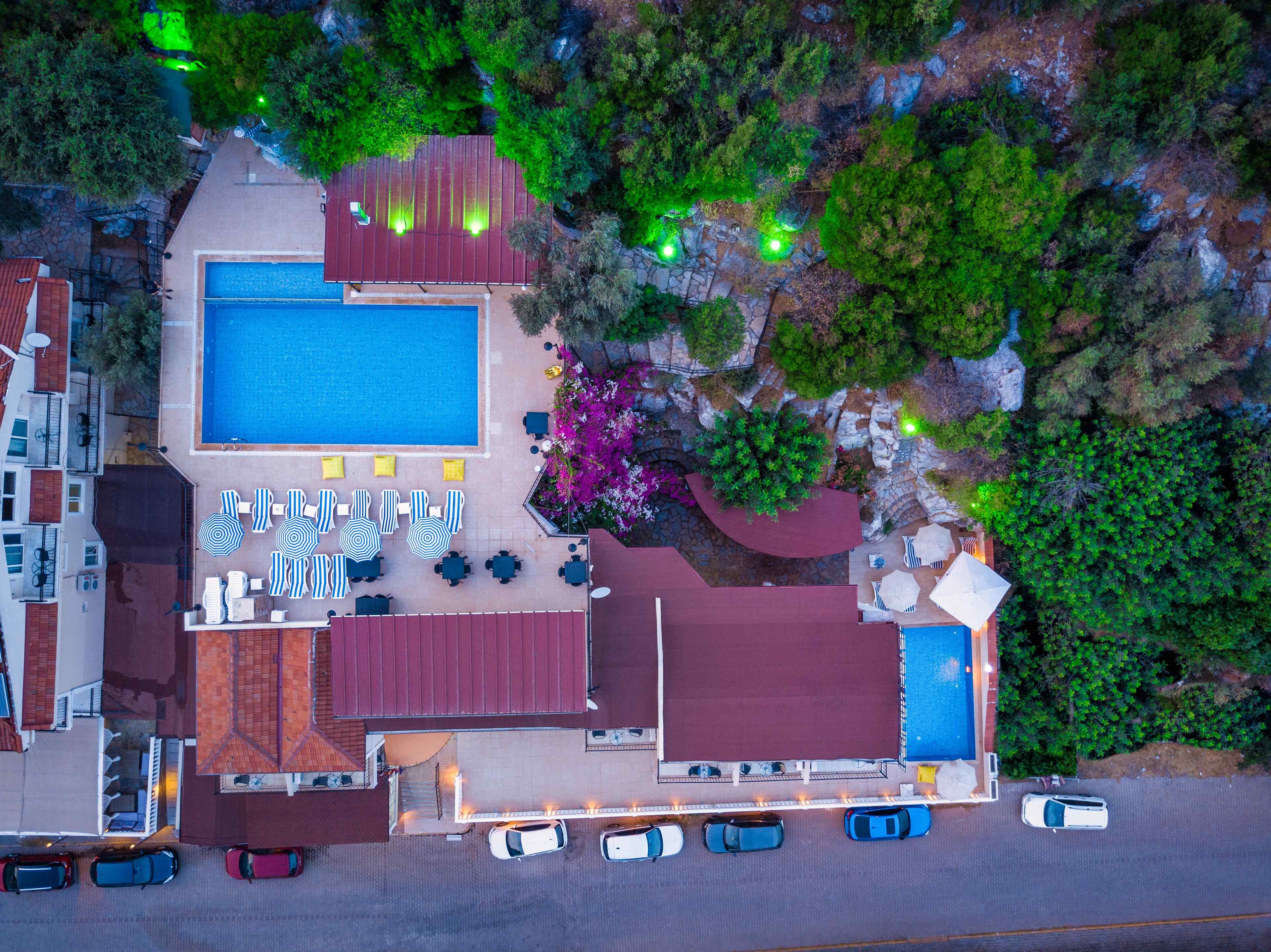 Leslion Hotel Turunç · 27