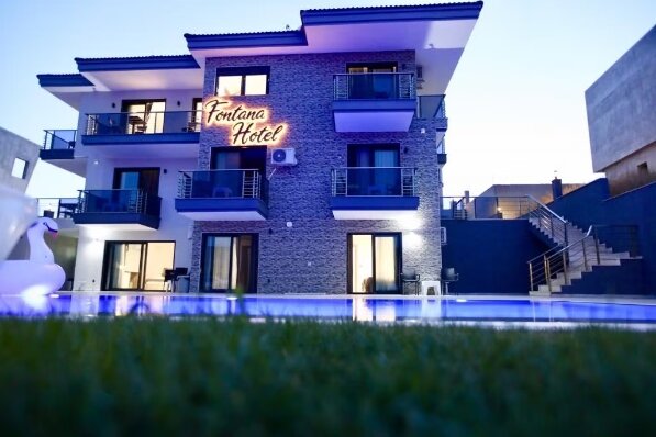 Fontana Hotel Çeşme