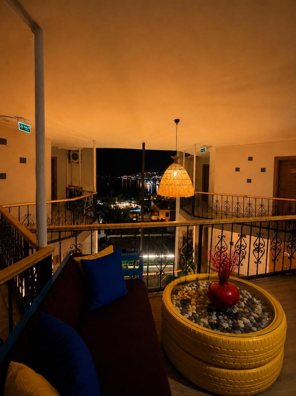 Deniz 61 Otel · 18