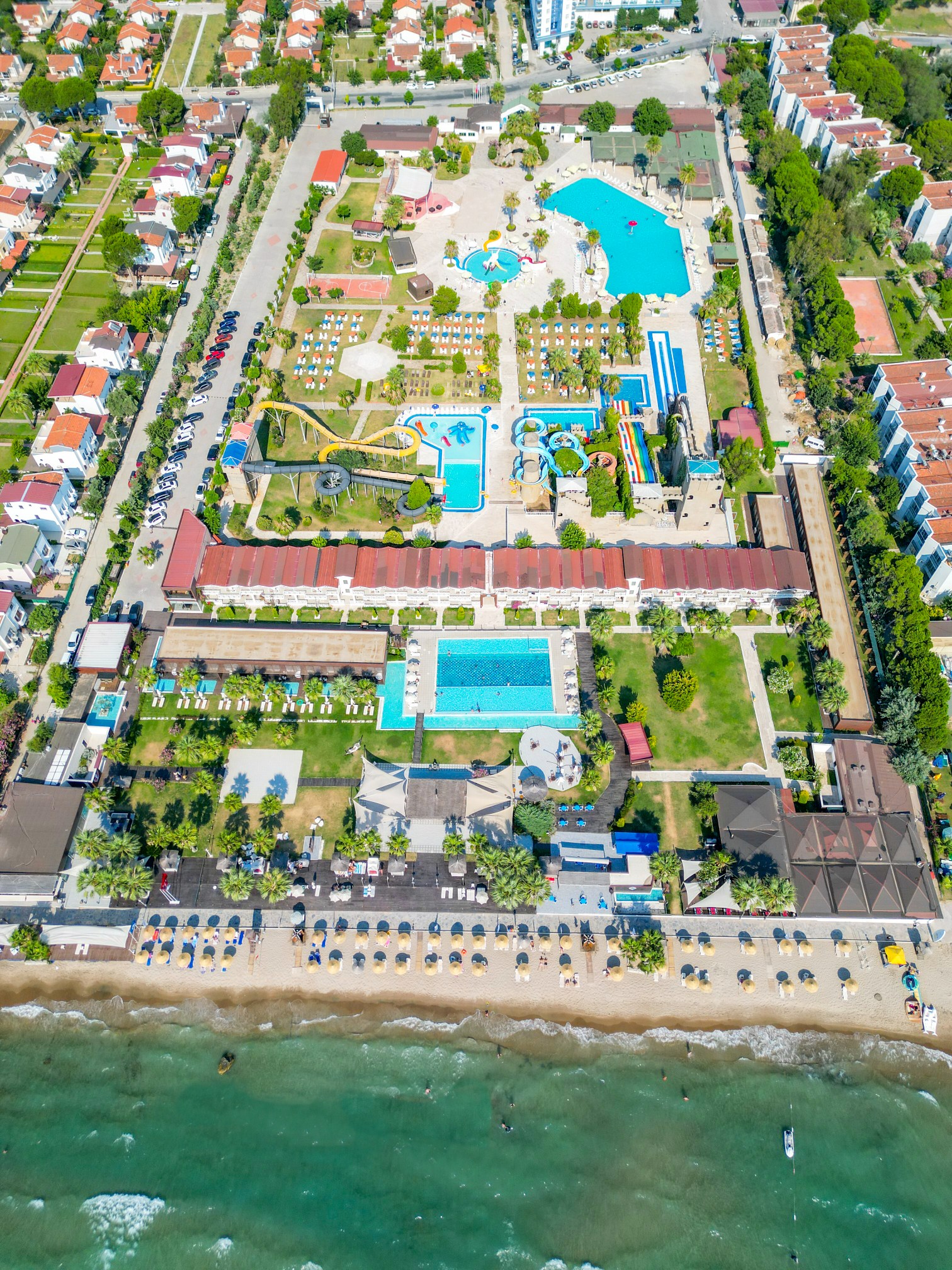 Risus Beach Resort Hotel