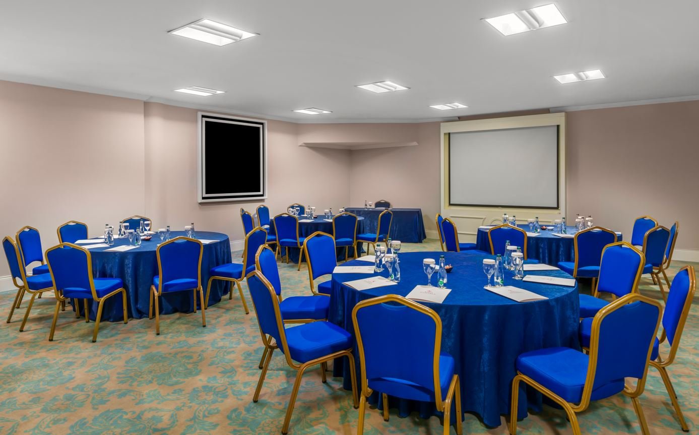 Kaya İstanbul Fair & Convention Hotel · 52