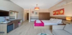 Standart Deniz Manzaralı Oda Görseli