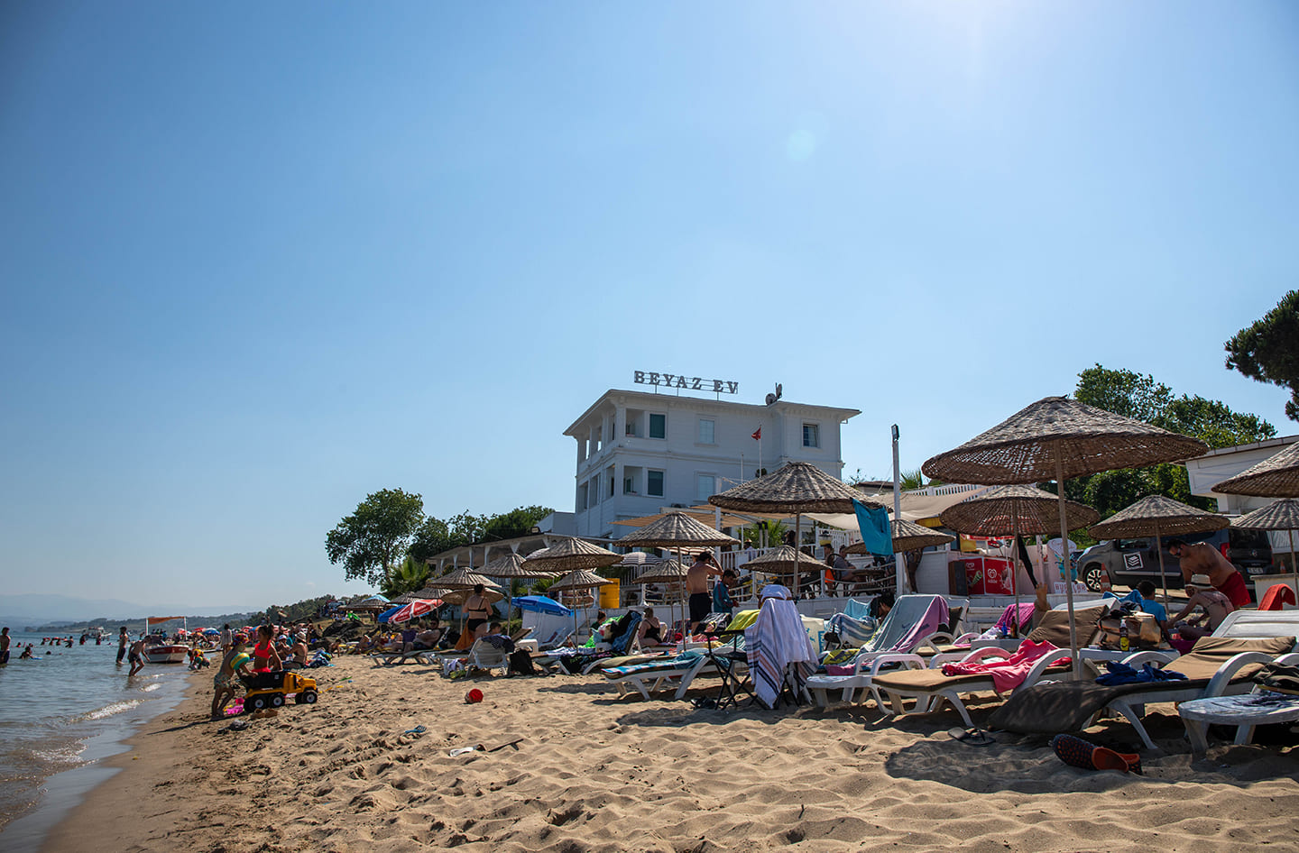 Beyaz Ev Otel & Restaurant