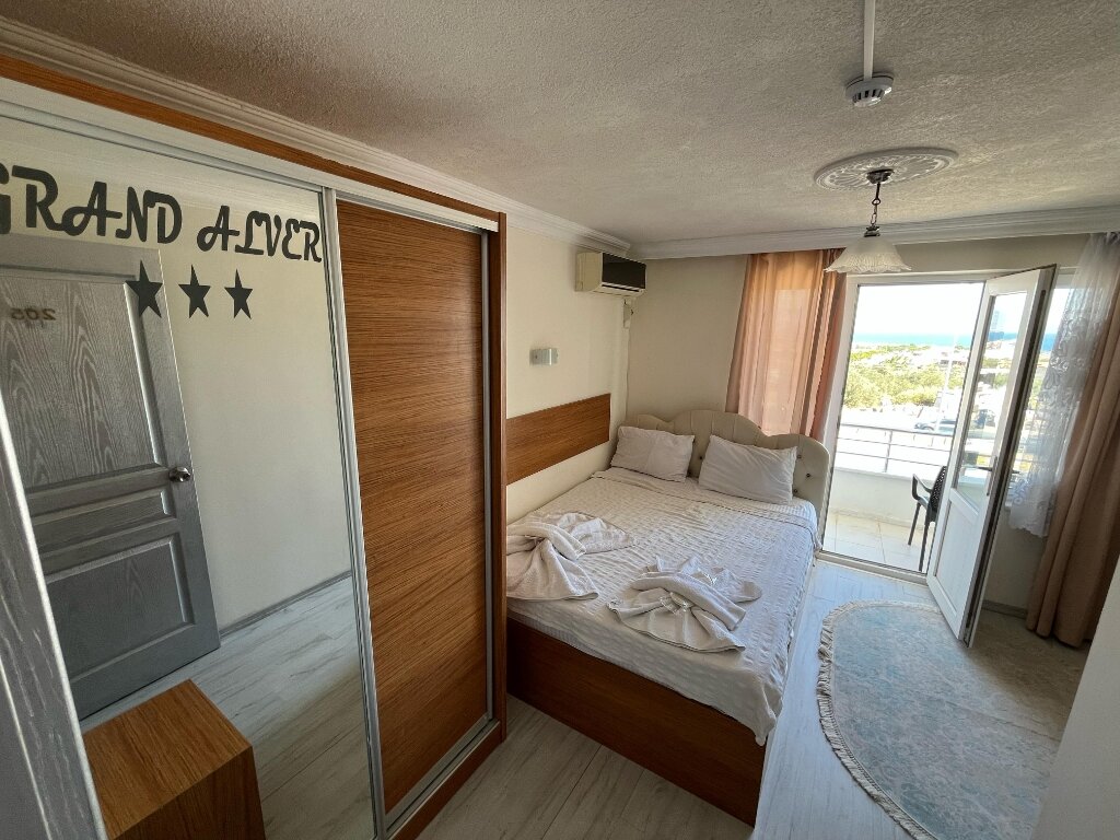 Standart Double Balkonlu Oda