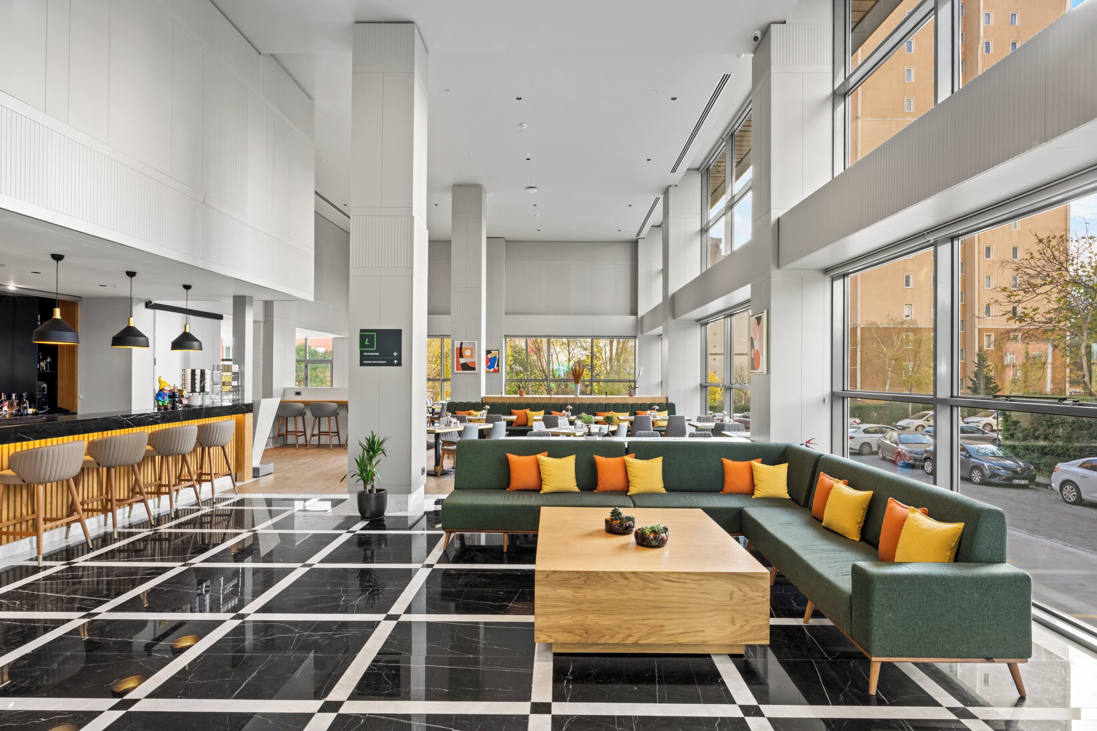 Holiday Inn Beylikdüzü · 10