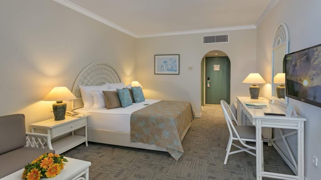 Mirage Park Resort