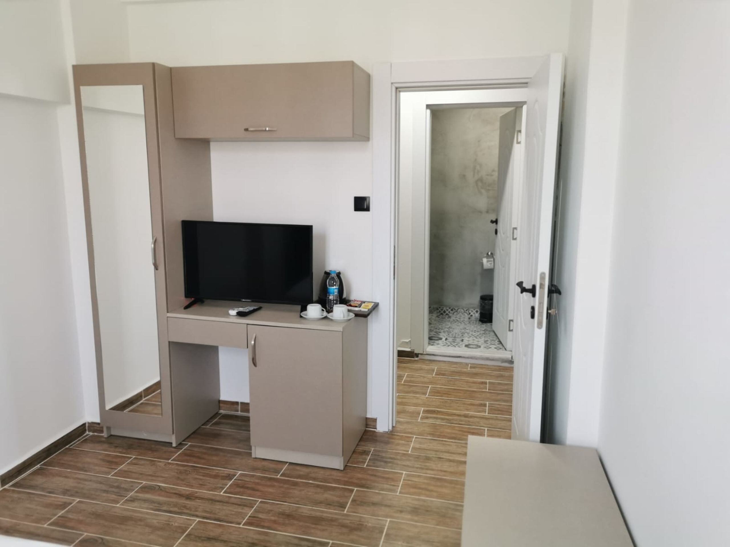 No57 Suites