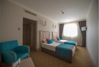 Crystal Family Resort & Spa