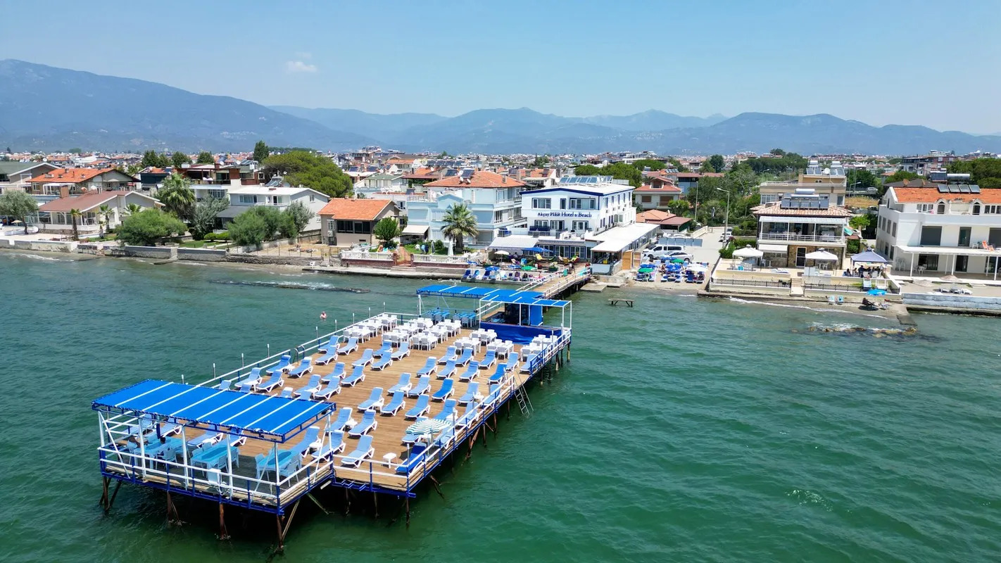 Akçay Pier Hotel & Beach Restaurant