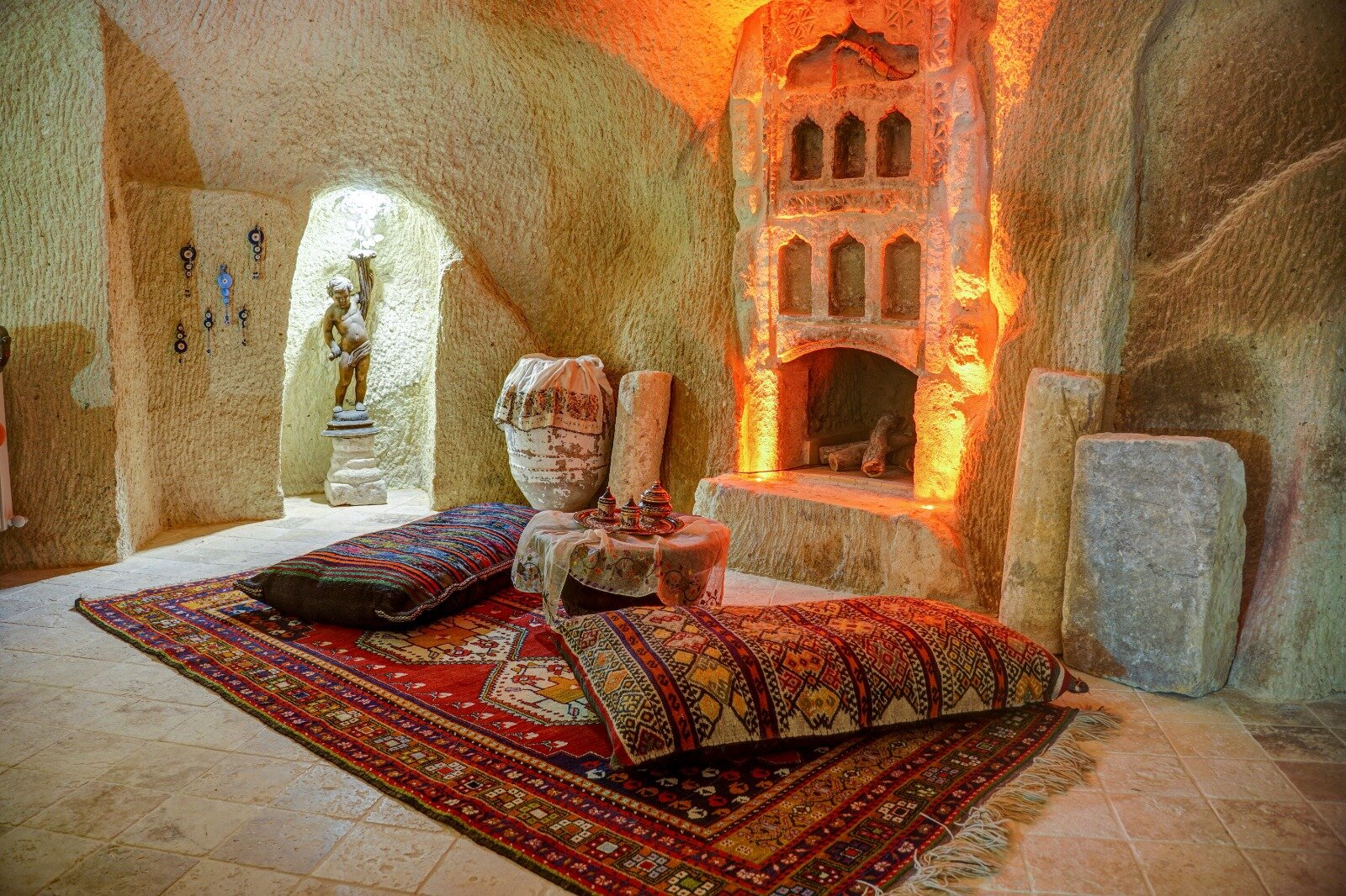 104 Çömçeli King Cave Room