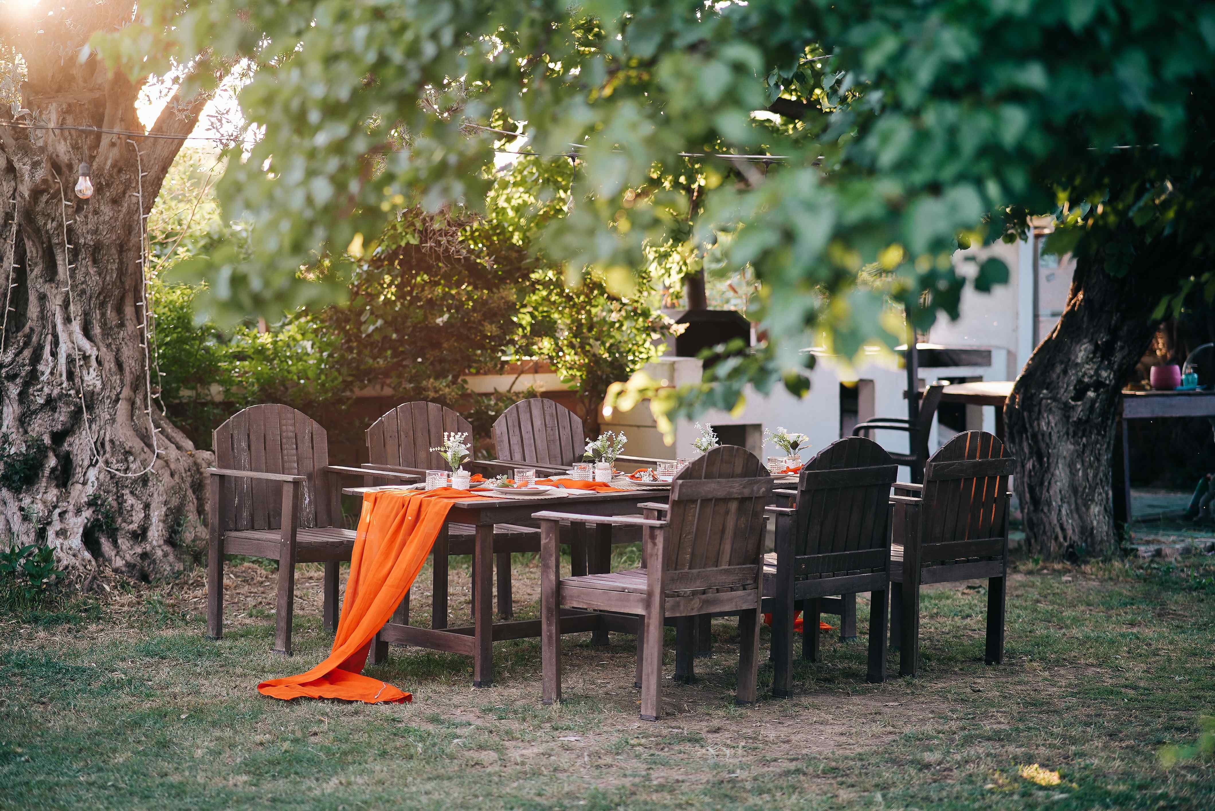 Mona Glamping Caravan Suites