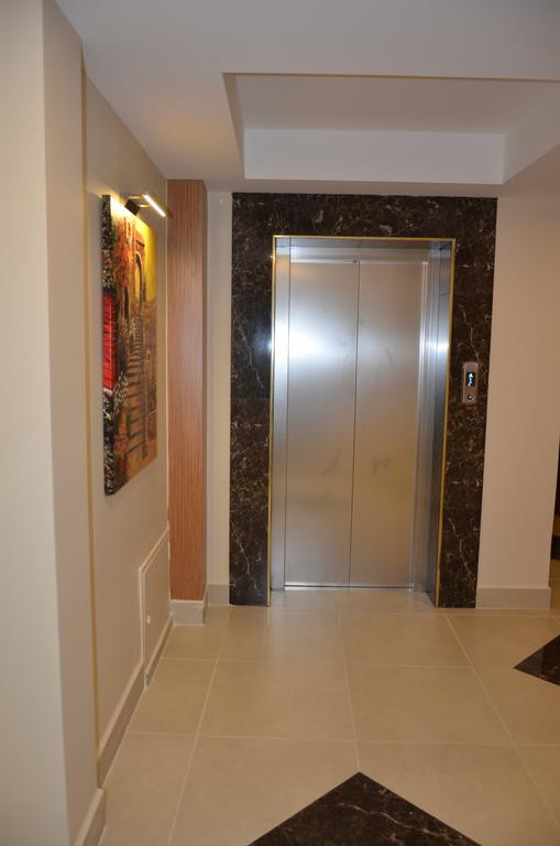 Apameia Otel