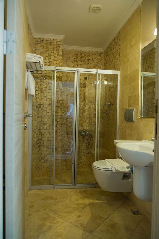 Acem Hotel