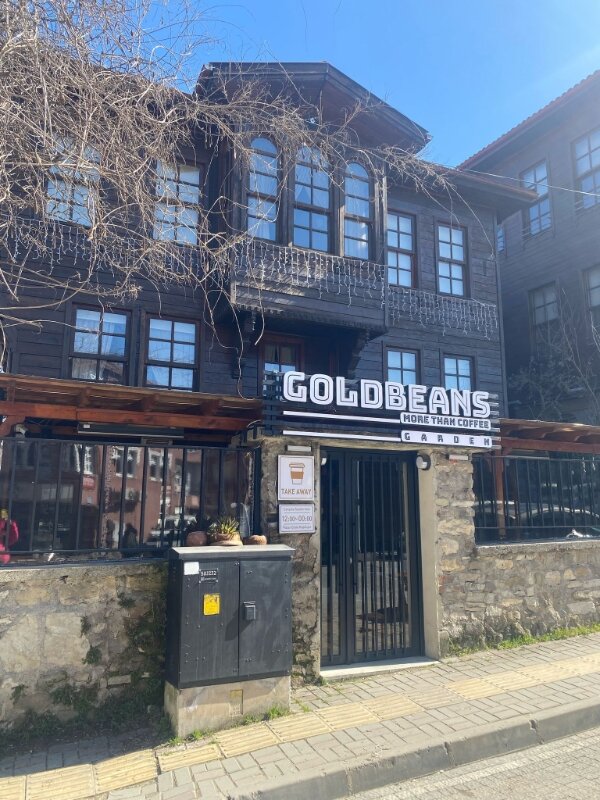 Gold House Otel