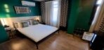 Standart Oda Şehir Manzaralı Görseli