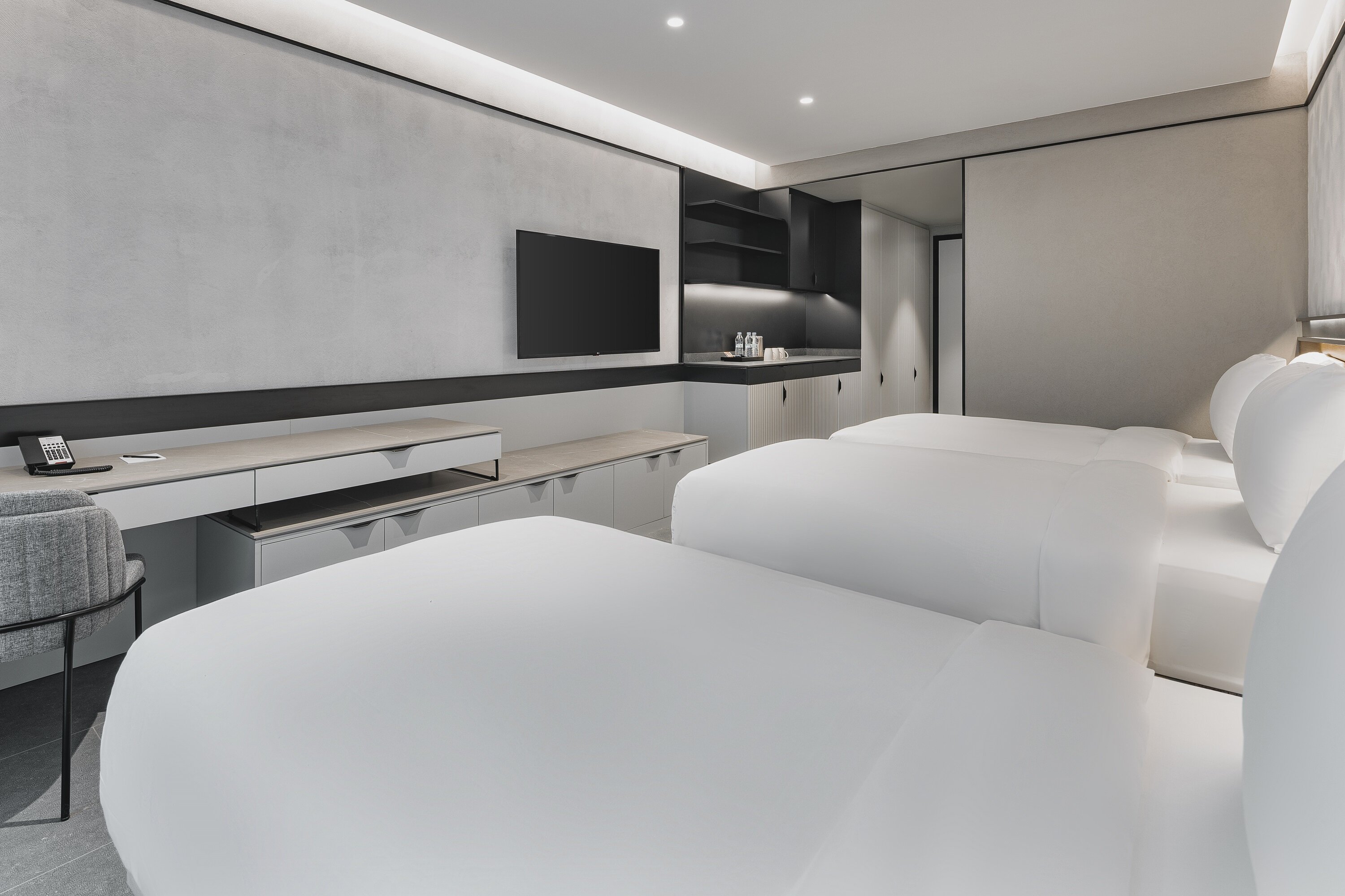 INVENTIST Hotel Sports Academy · 65