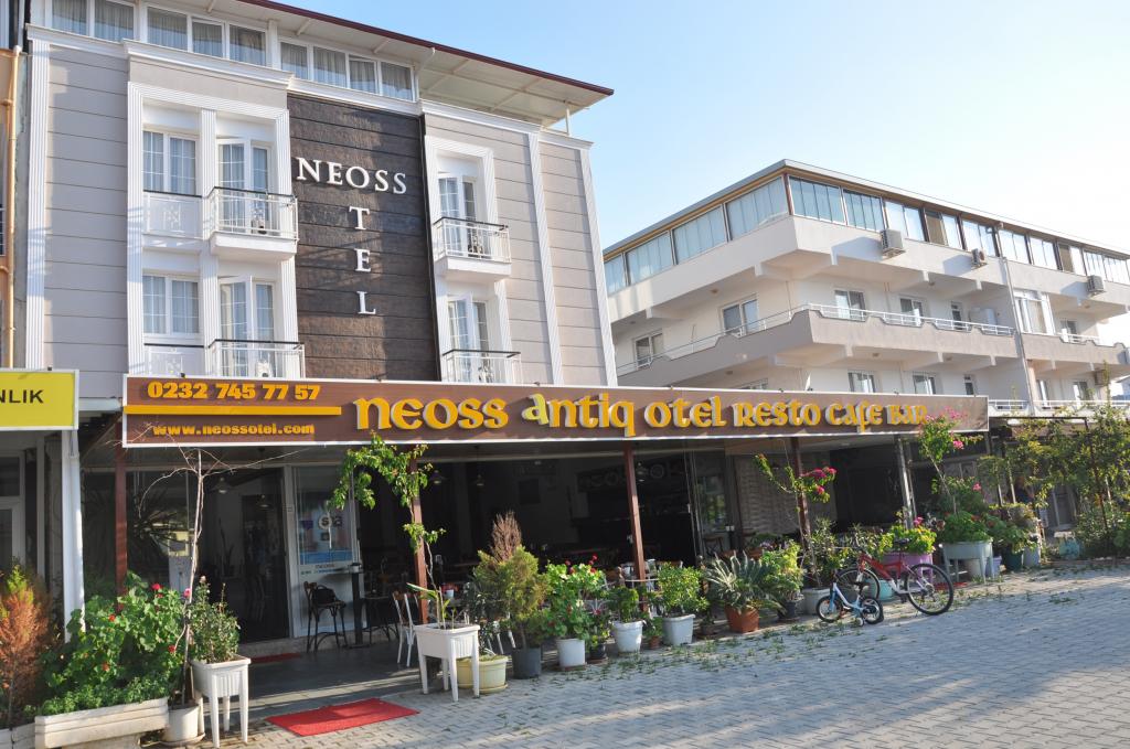 Neoss Otel Sığacık