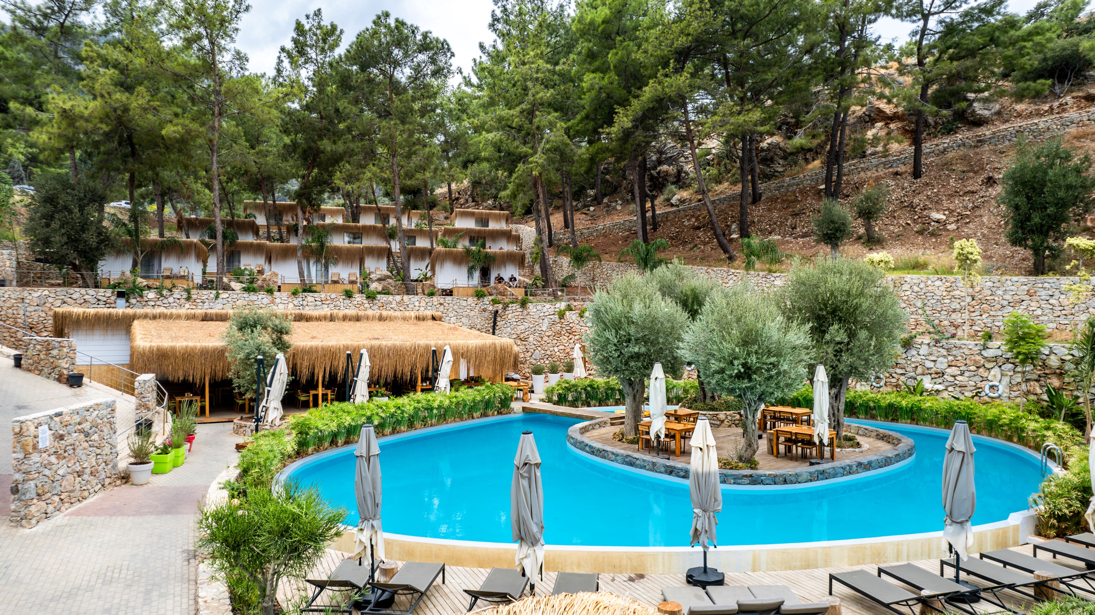 Z-Villas Beach Hotel