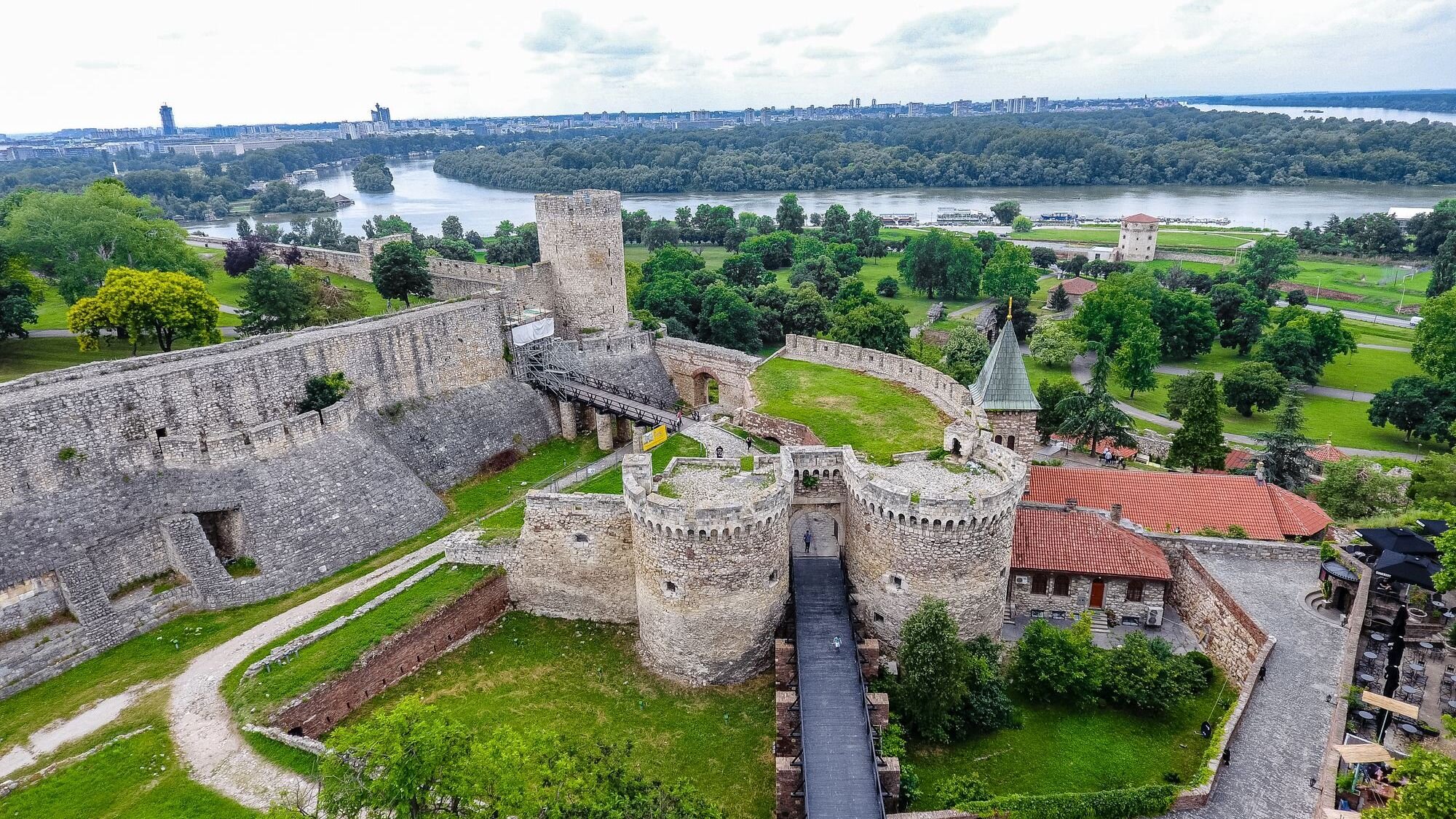 5* Belgrade Konaklama ve Airport Transfer galeri 3