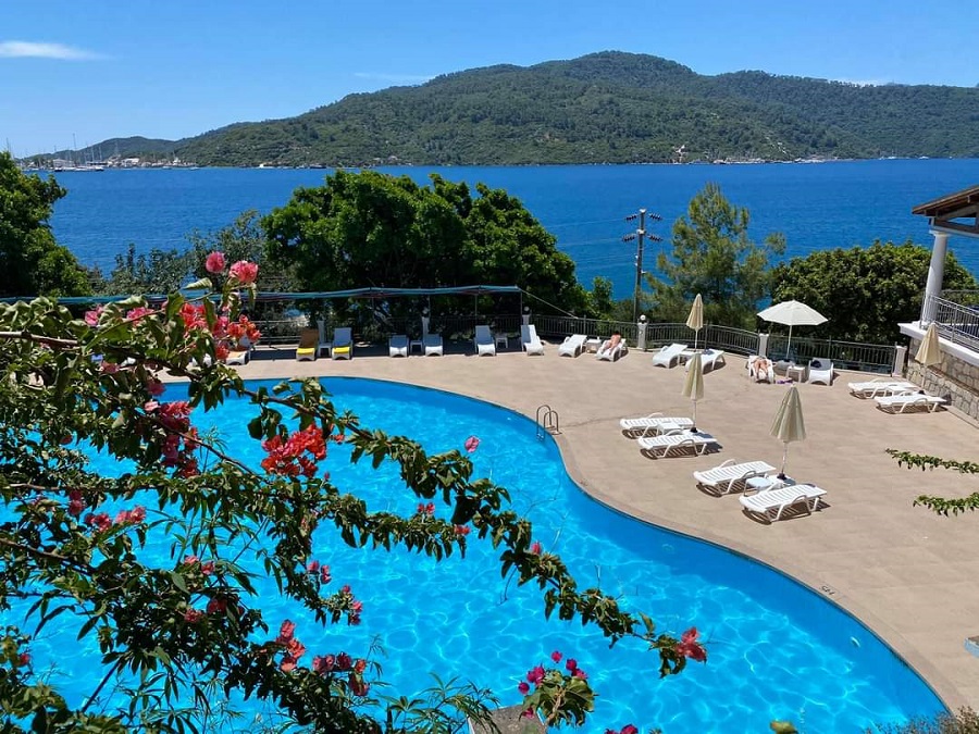 Club Bella Mare Beach