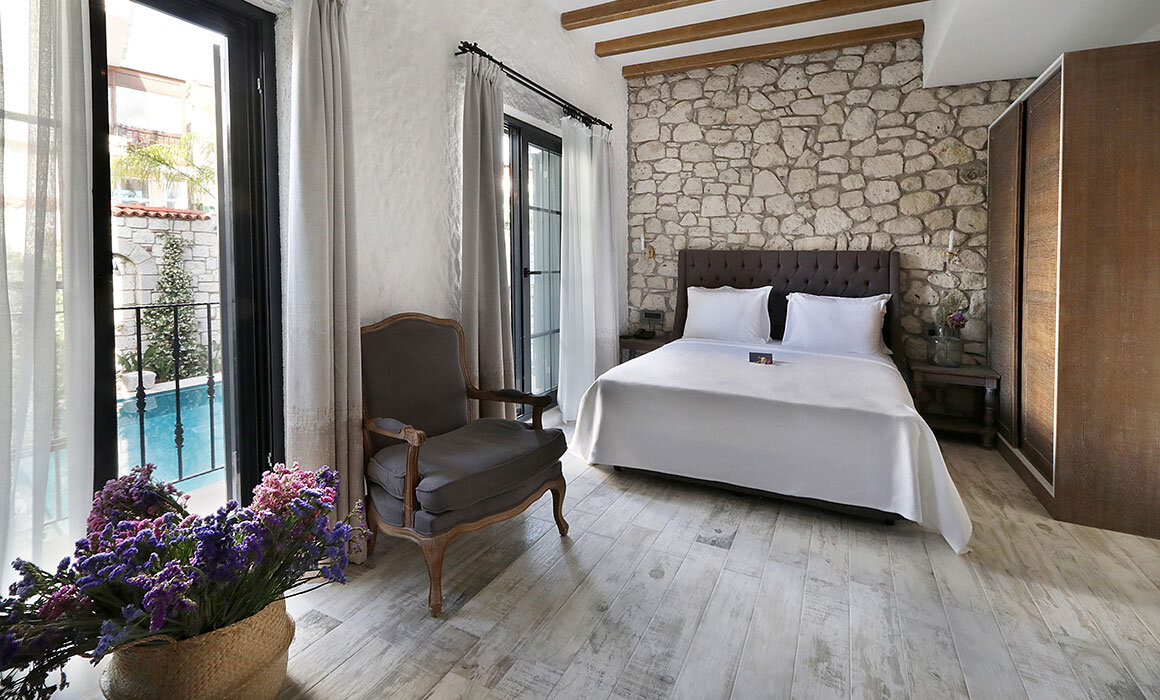 Alachi Hotel