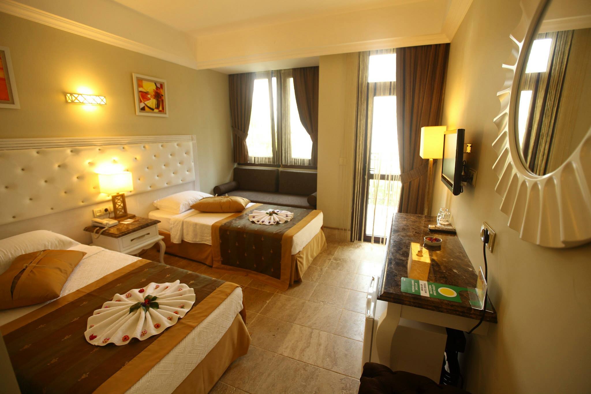 Telmessos Select Hotel · 3