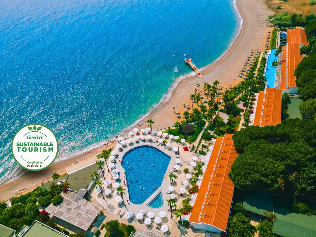 Flora Garden Beach (+16 Adults Only)